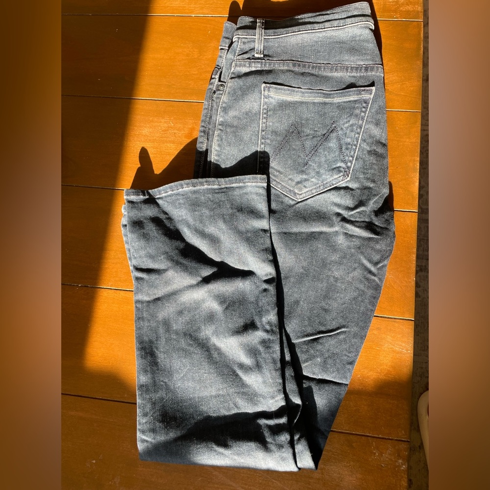 MOTHER Insider Crop Jean